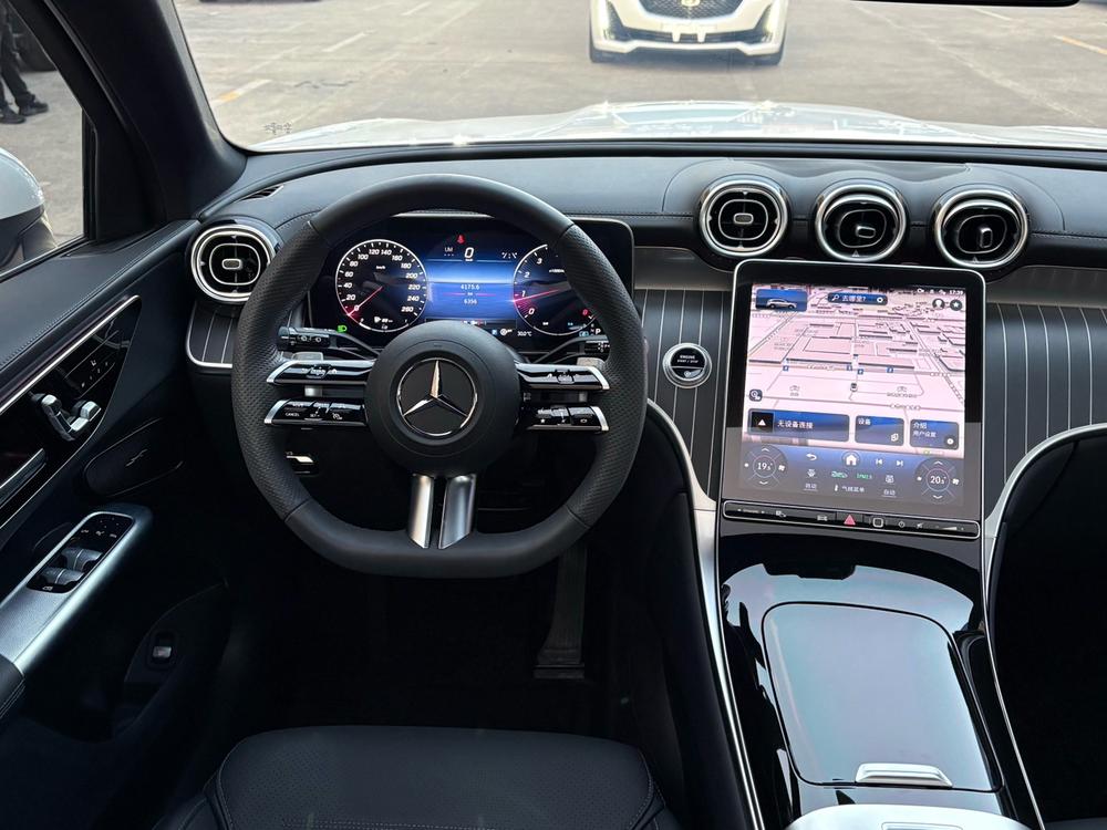 Mercedes-Benz Mercedes-Benz GLC