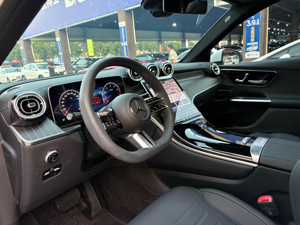 Mercedes-Benz Mercedes-Benz GLC