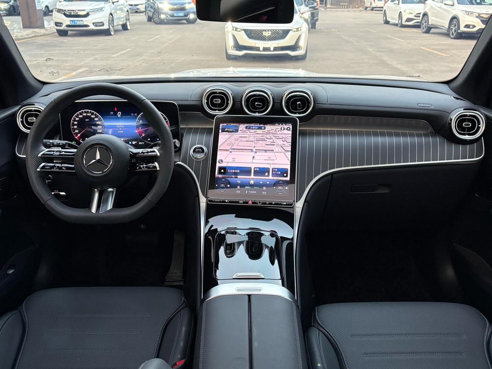 Mercedes-Benz Mercedes-Benz GLC
