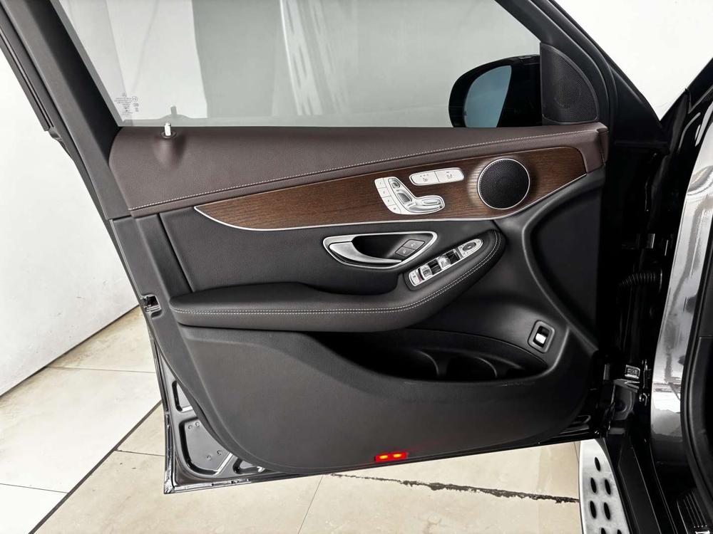 Mercedes-Benz Mercedes-Benz GLC