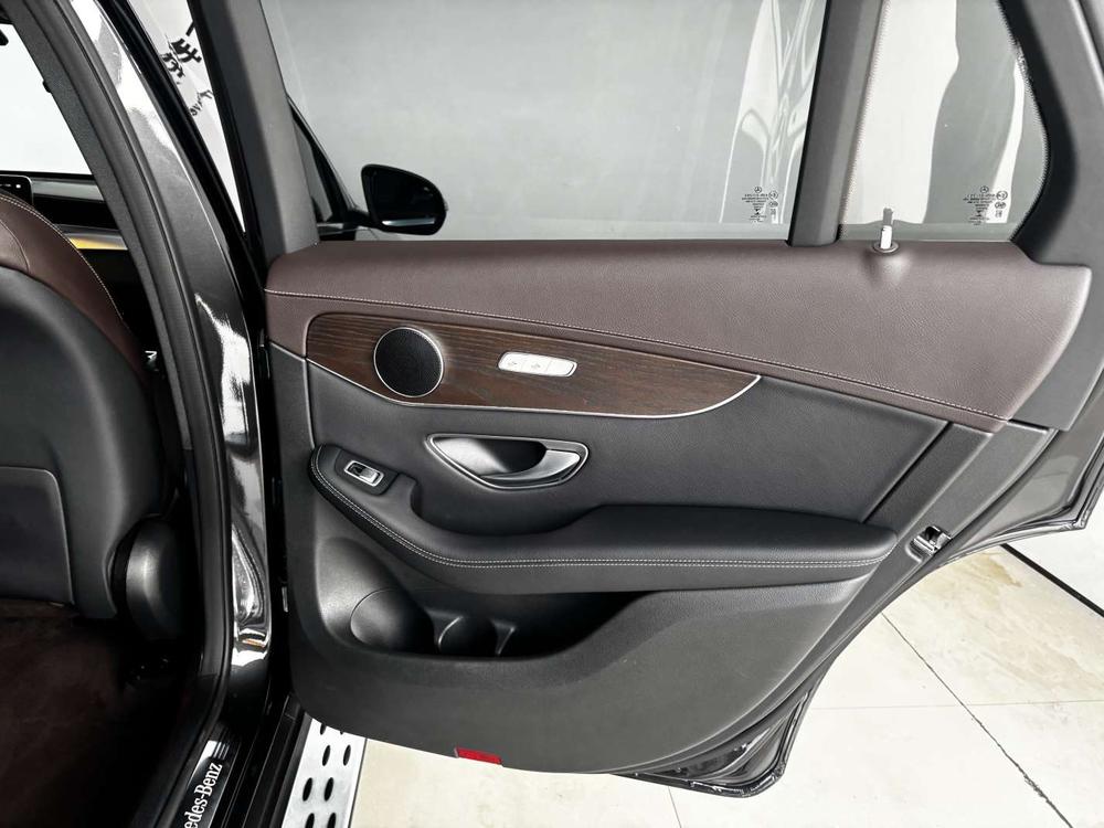 Mercedes-Benz Mercedes-Benz GLC