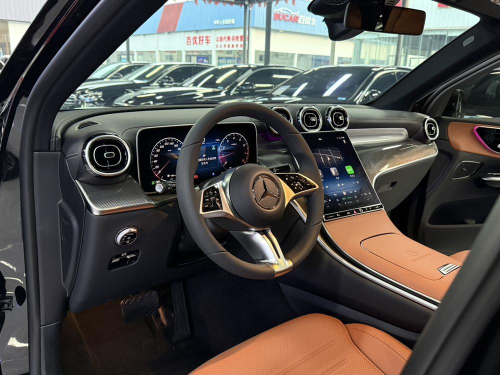 Mercedes-Benz Mercedes-Benz GLC