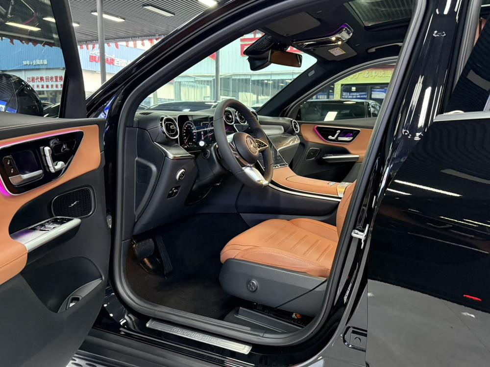 Mercedes-Benz Mercedes-Benz GLC