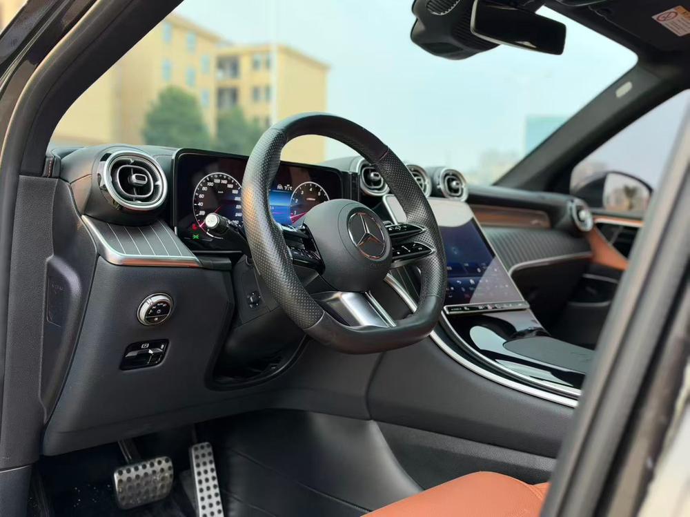 Mercedes-Benz Mercedes-Benz GLC