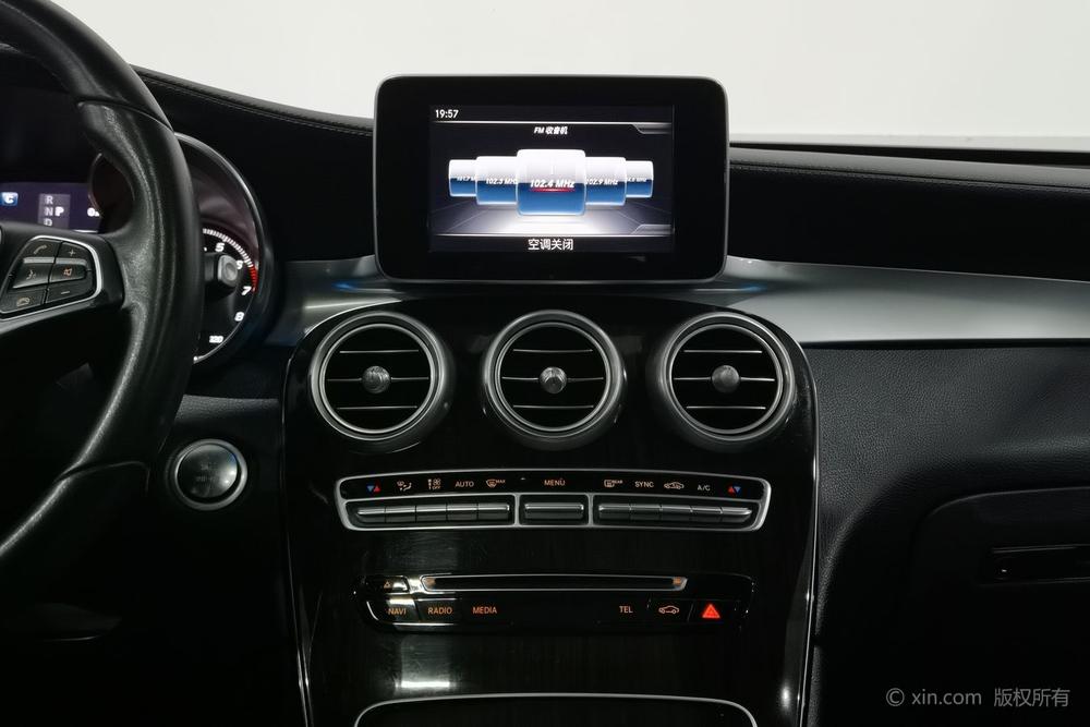 Mercedes-Benz Mercedes-Benz GLC