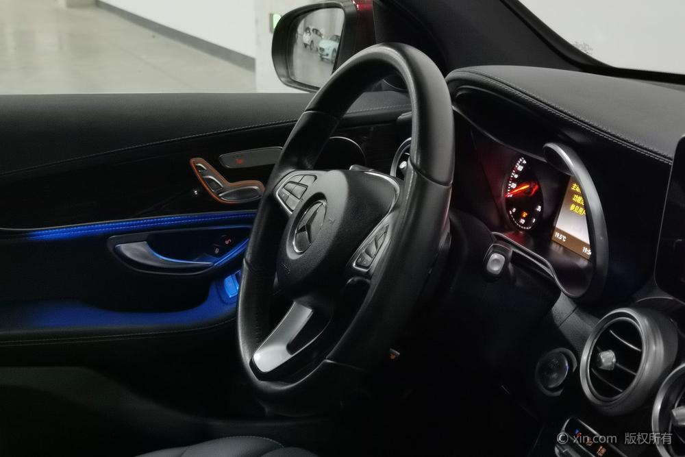 Mercedes-Benz Mercedes-Benz GLC