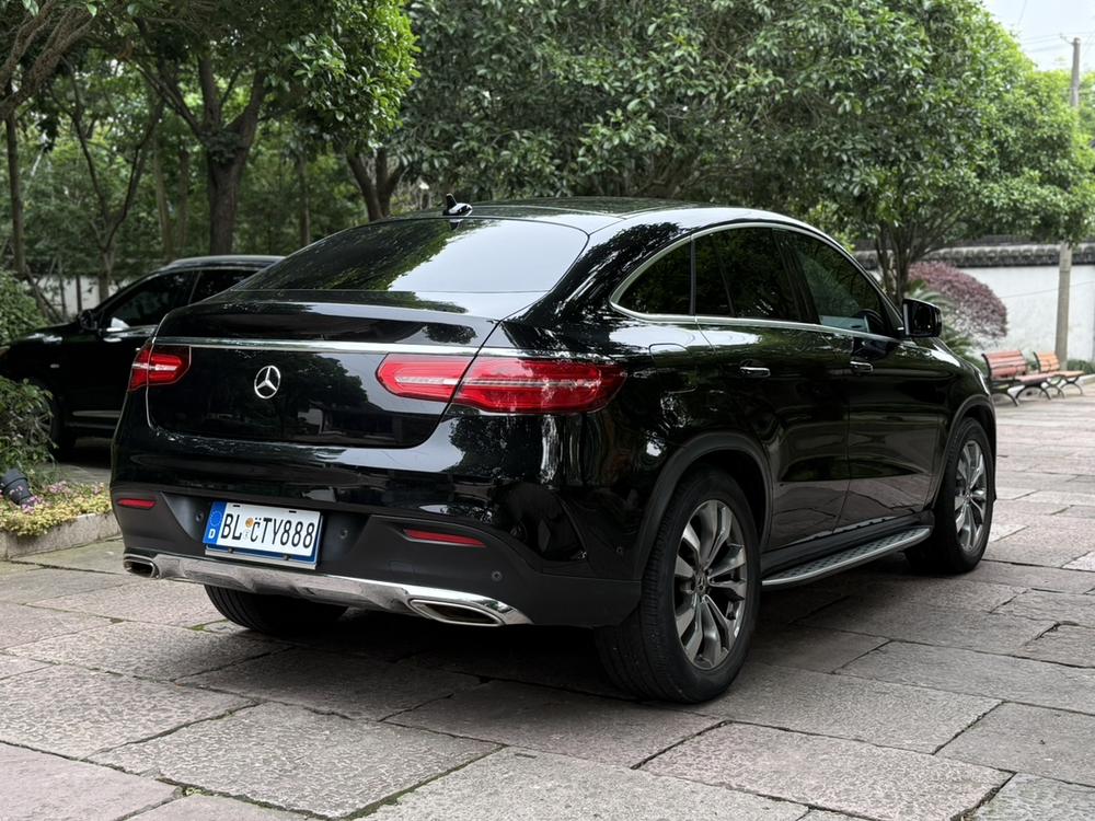Mercedes-Benz Mercedes-Benz GLE Coupe