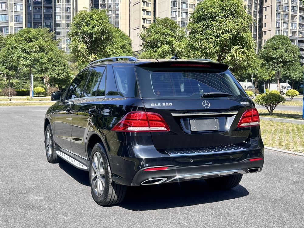 Mercedes-Benz Mercedes-Benz GLE (Import)