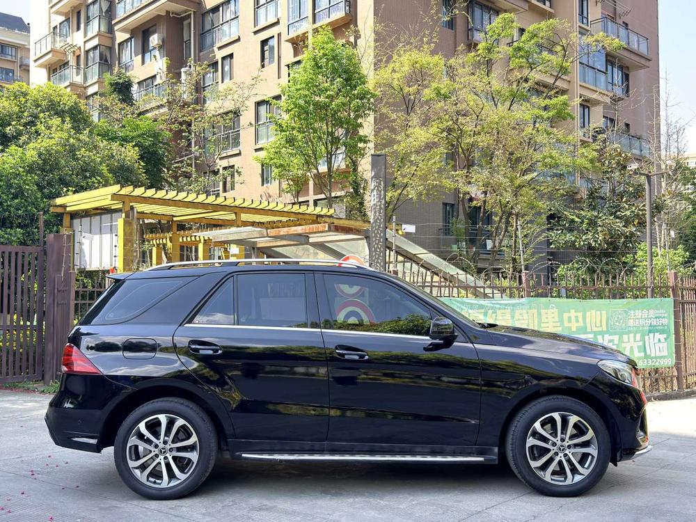 Mercedes-Benz Mercedes-Benz GLE (Import)