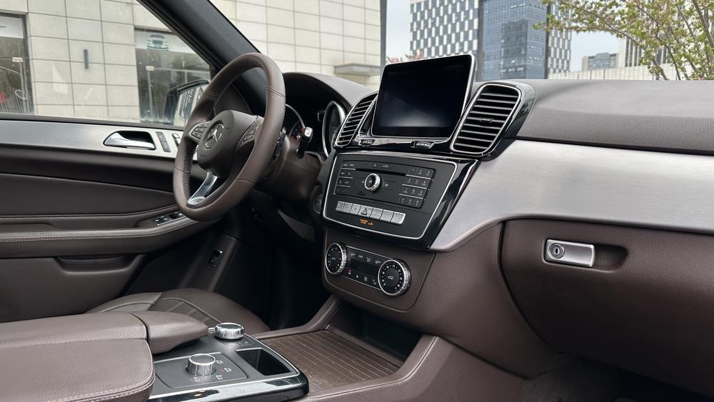 Mercedes-Benz Mercedes-Benz GLE (Import)