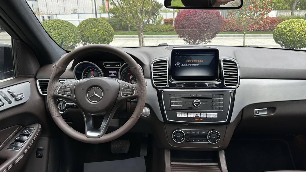Mercedes-Benz Mercedes-Benz GLE (Import)