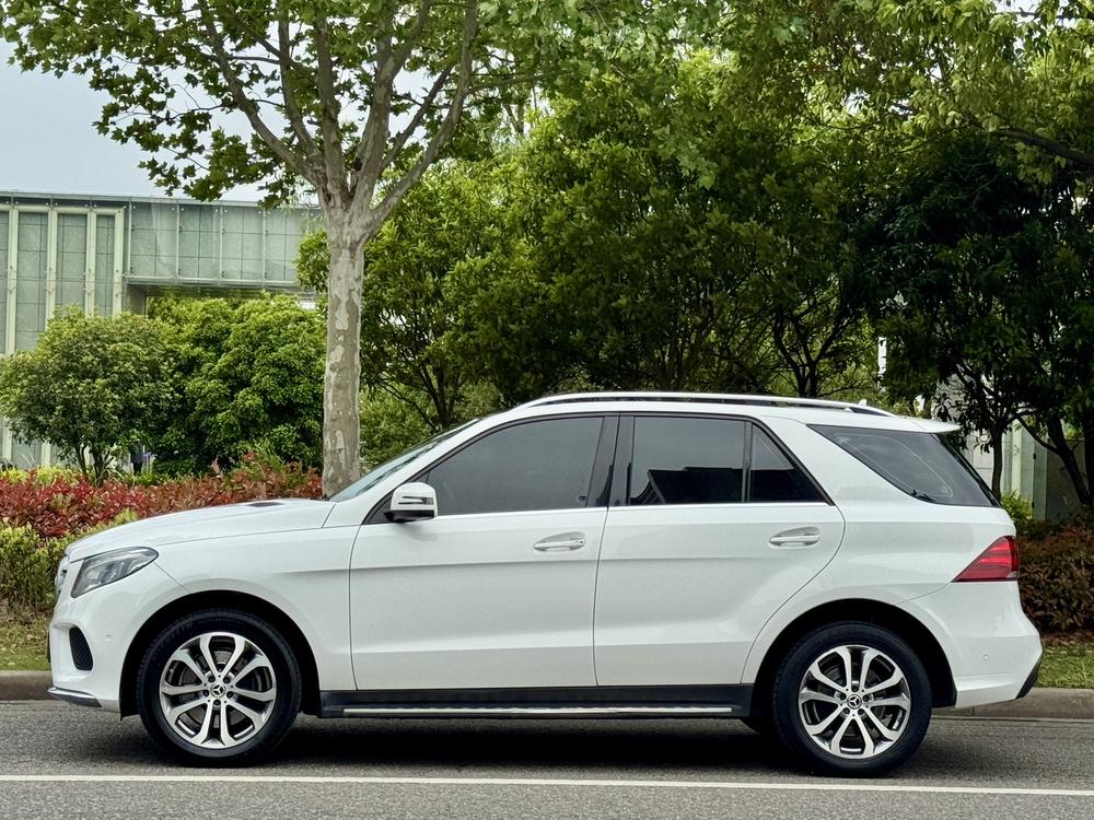 Mercedes-Benz Mercedes-Benz GLE (Import)