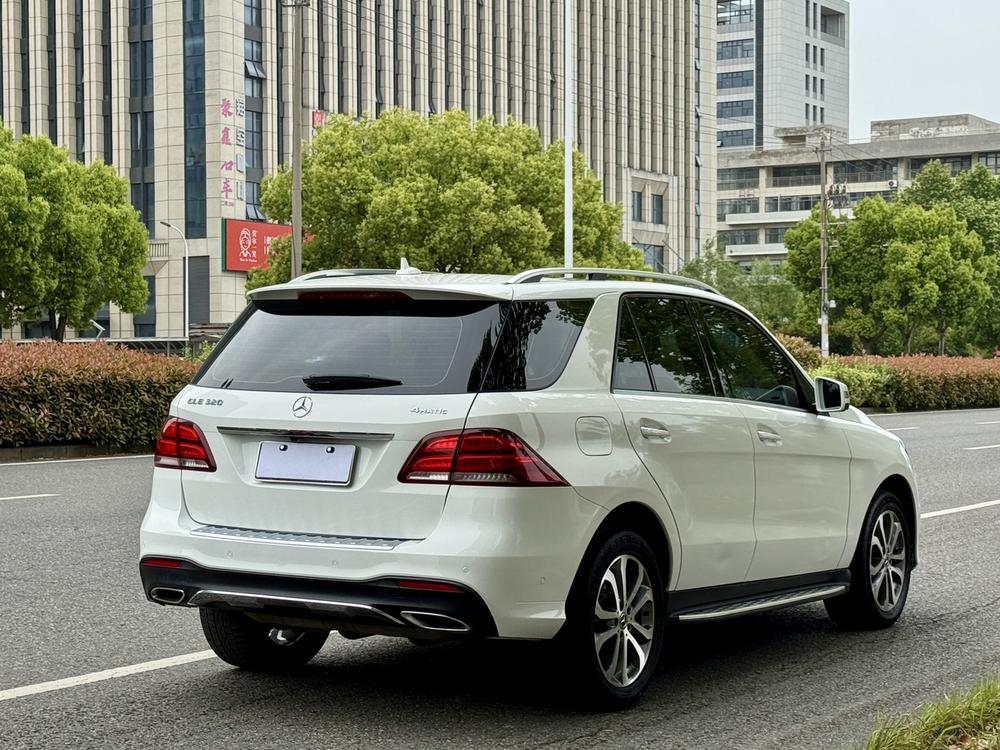 Mercedes-Benz Mercedes-Benz GLE (Import)
