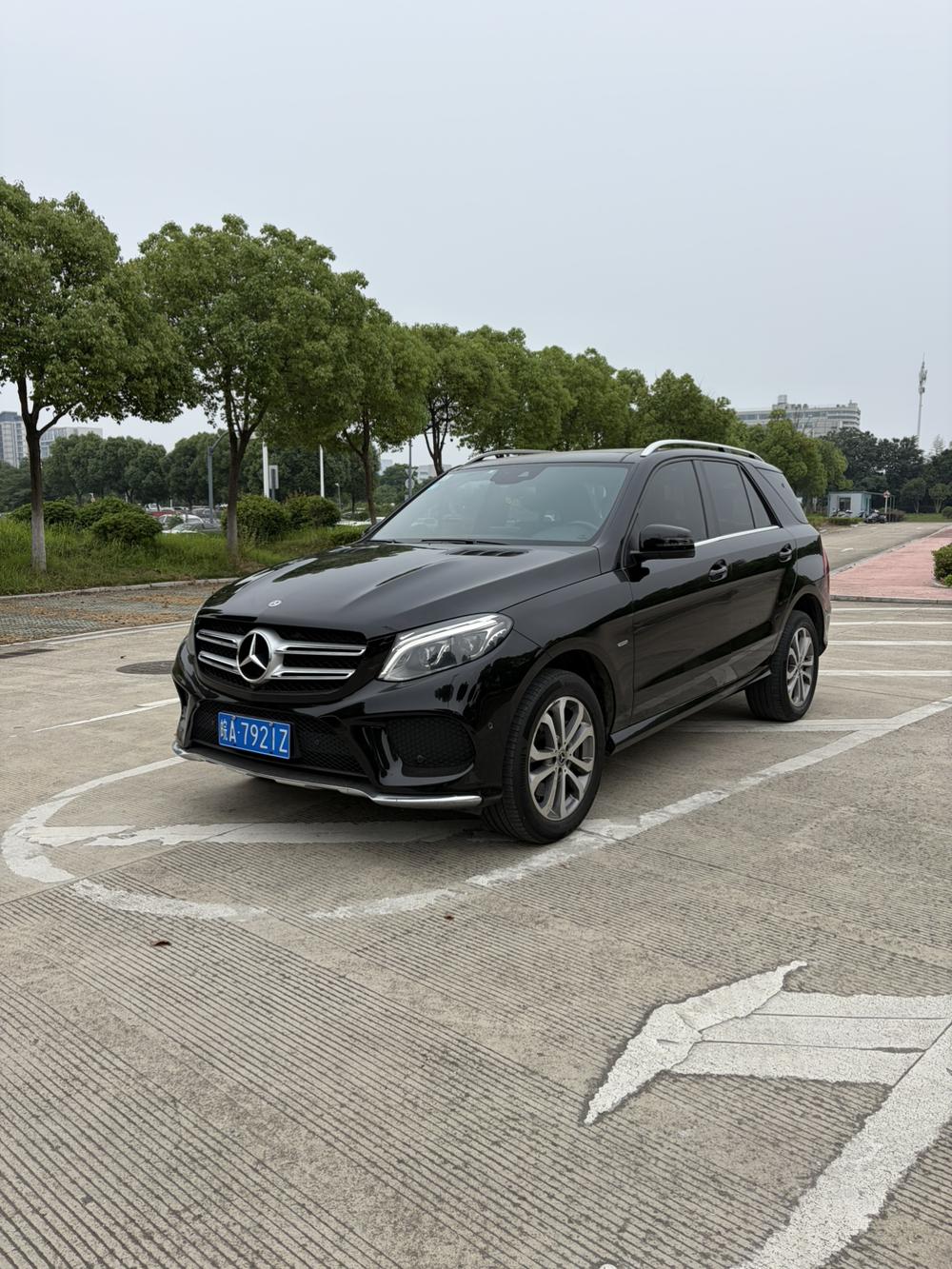 Mercedes-Benz Mercedes-Benz GLE (Import)