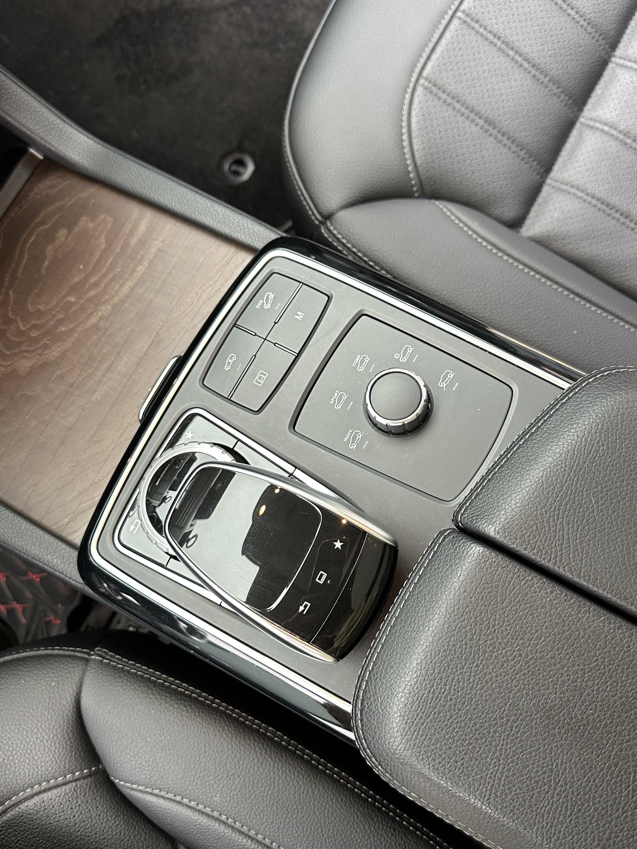 Mercedes-Benz Mercedes-Benz GLE (Import)