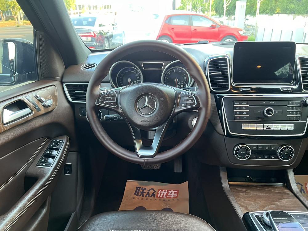 Mercedes-Benz Mercedes-Benz GLE (Import)
