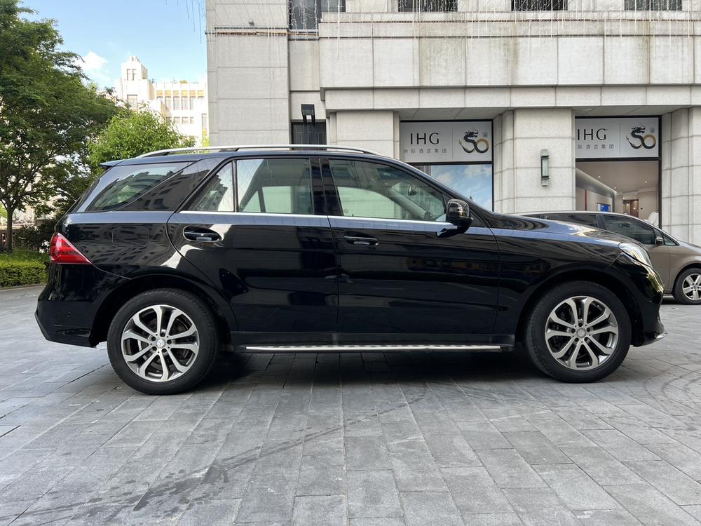 Mercedes-Benz Mercedes-Benz GLE (Import)