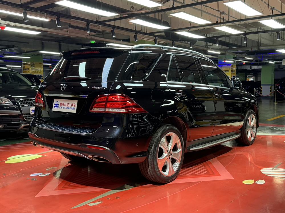 Mercedes-Benz Mercedes-Benz GLE (Import)