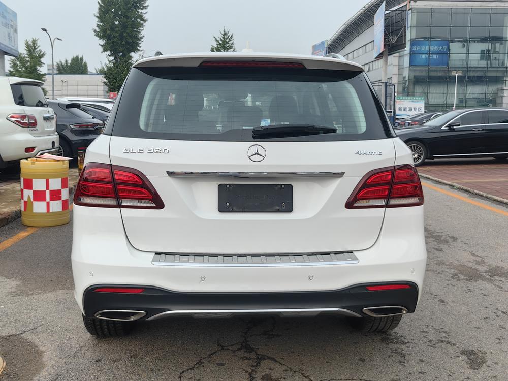 Mercedes-Benz Mercedes-Benz GLE (Import)