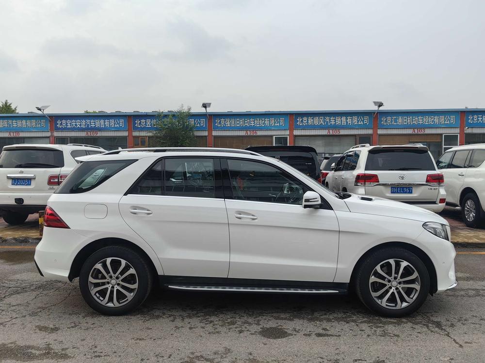 Mercedes-Benz Mercedes-Benz GLE (Import)