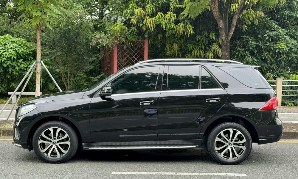 Mercedes-Benz Mercedes-Benz GLE (Import)