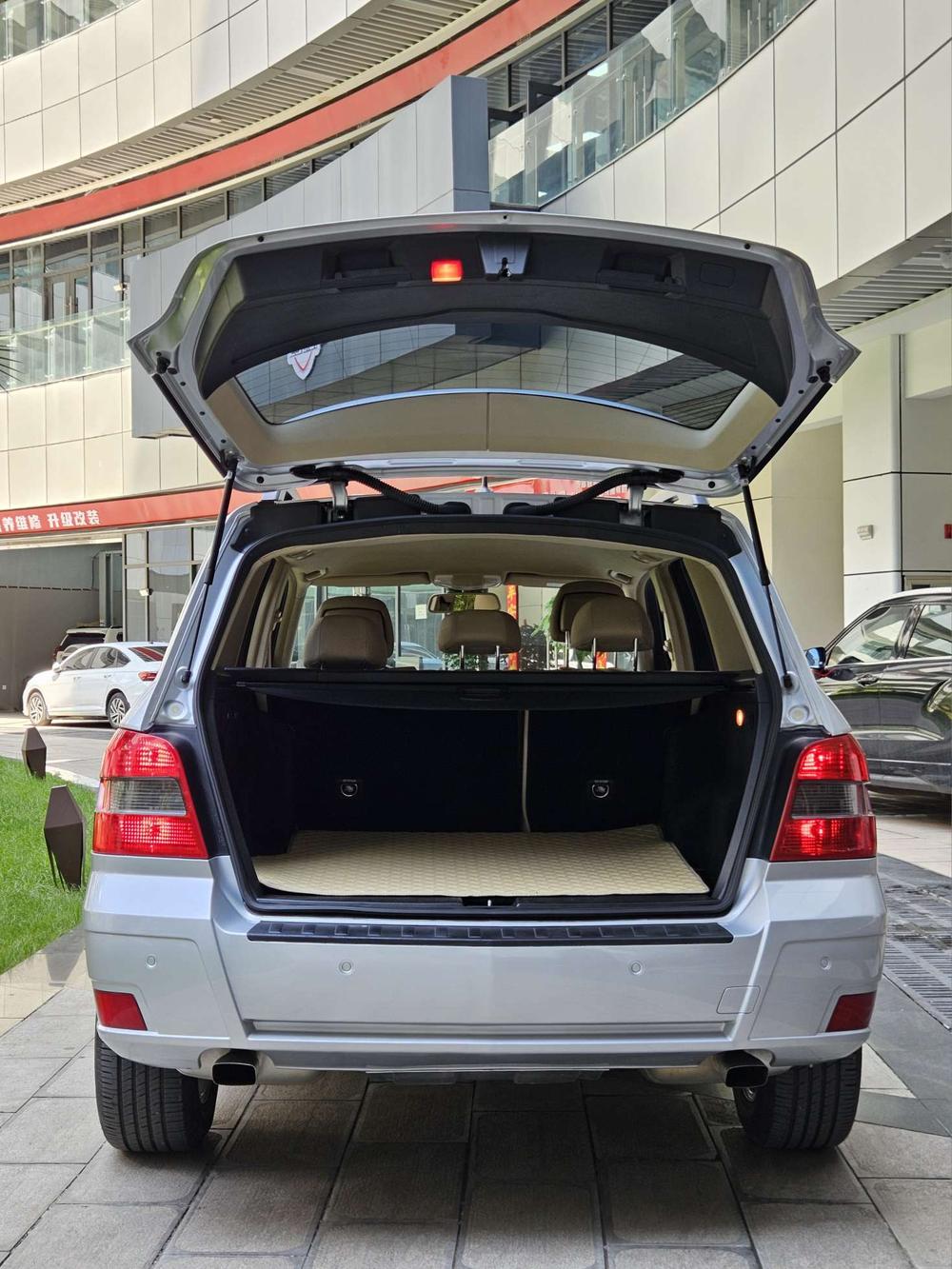 Mercedes-Benz Mercedes-Benz GLK-Class (Import)