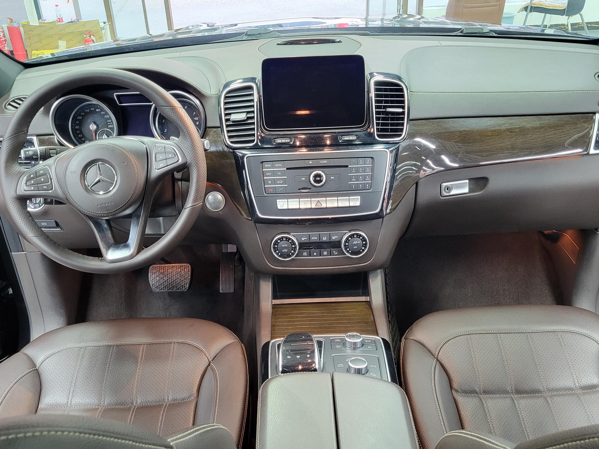 Mercedes-Benz Mercedes-Benz GLS