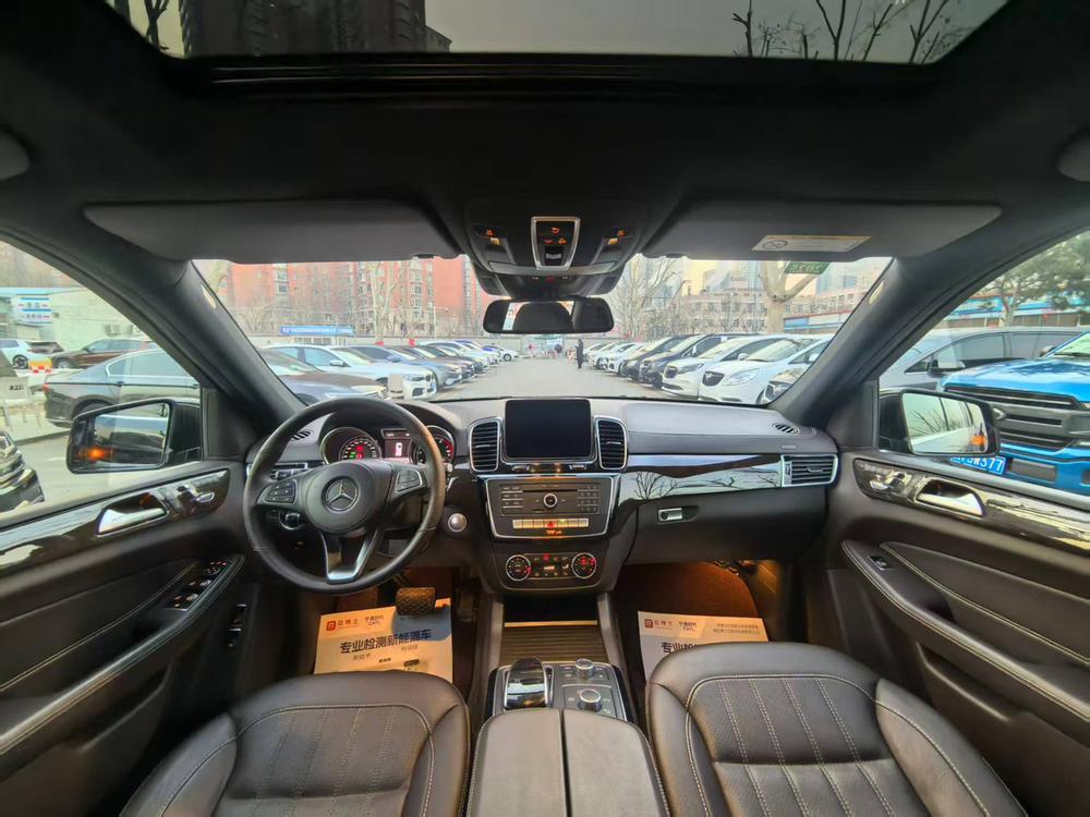 Mercedes-Benz Mercedes-Benz GLS