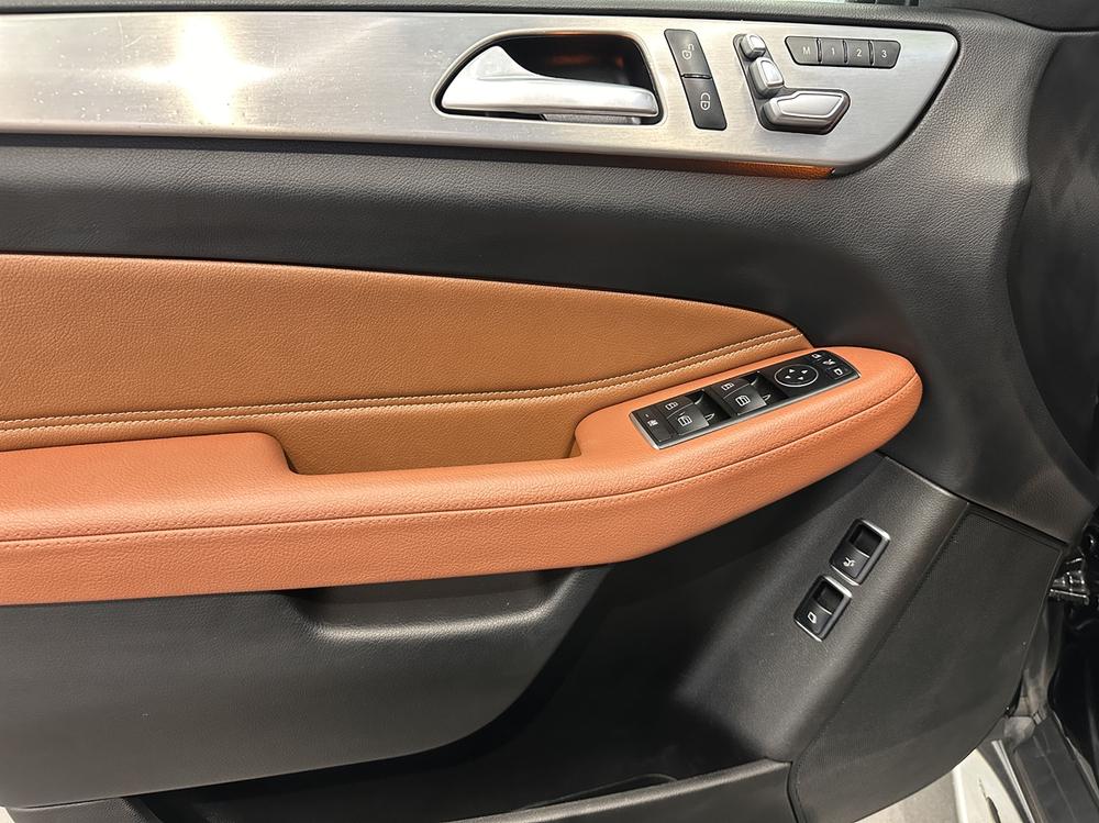 Mercedes-Benz Mercedes-Benz GLS