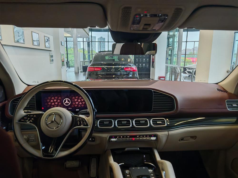 Mercedes-Benz Mercedes-Benz GLS