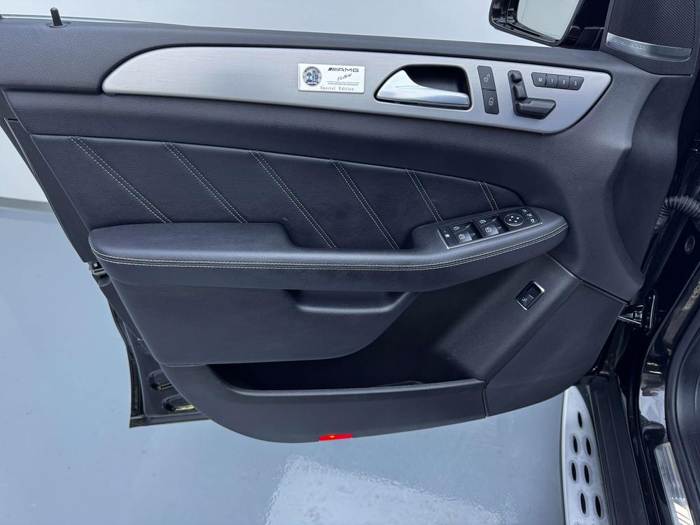 Mercedes-Benz Mercedes-Benz M-Class AMG