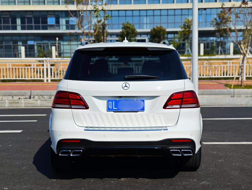 Mercedes-Benz Mercedes-Benz M-Class