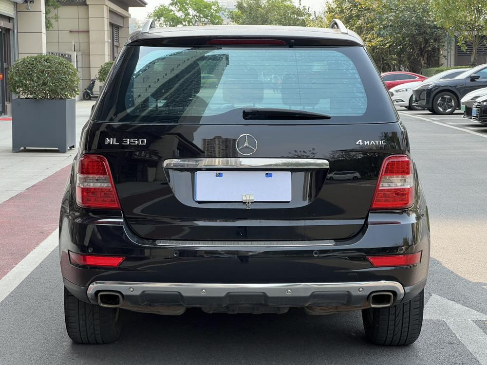 Mercedes-Benz Mercedes-Benz M-Class