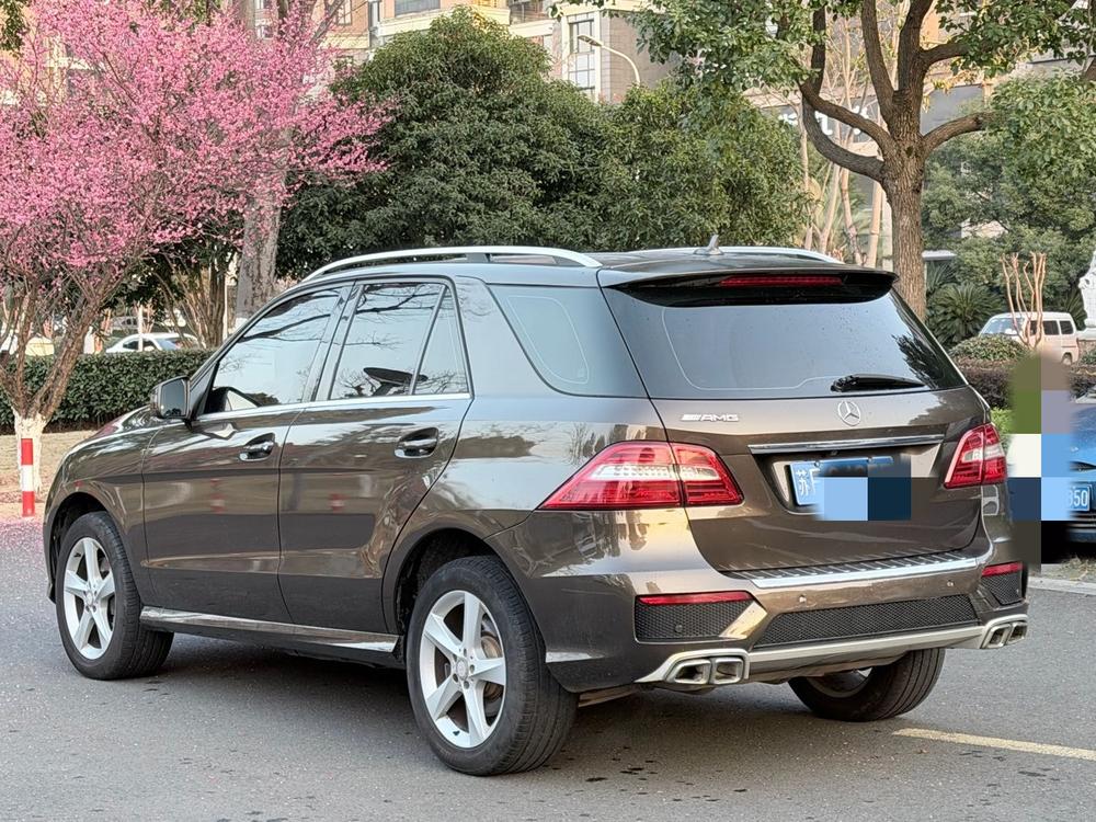 Mercedes-Benz Mercedes-Benz M-Class