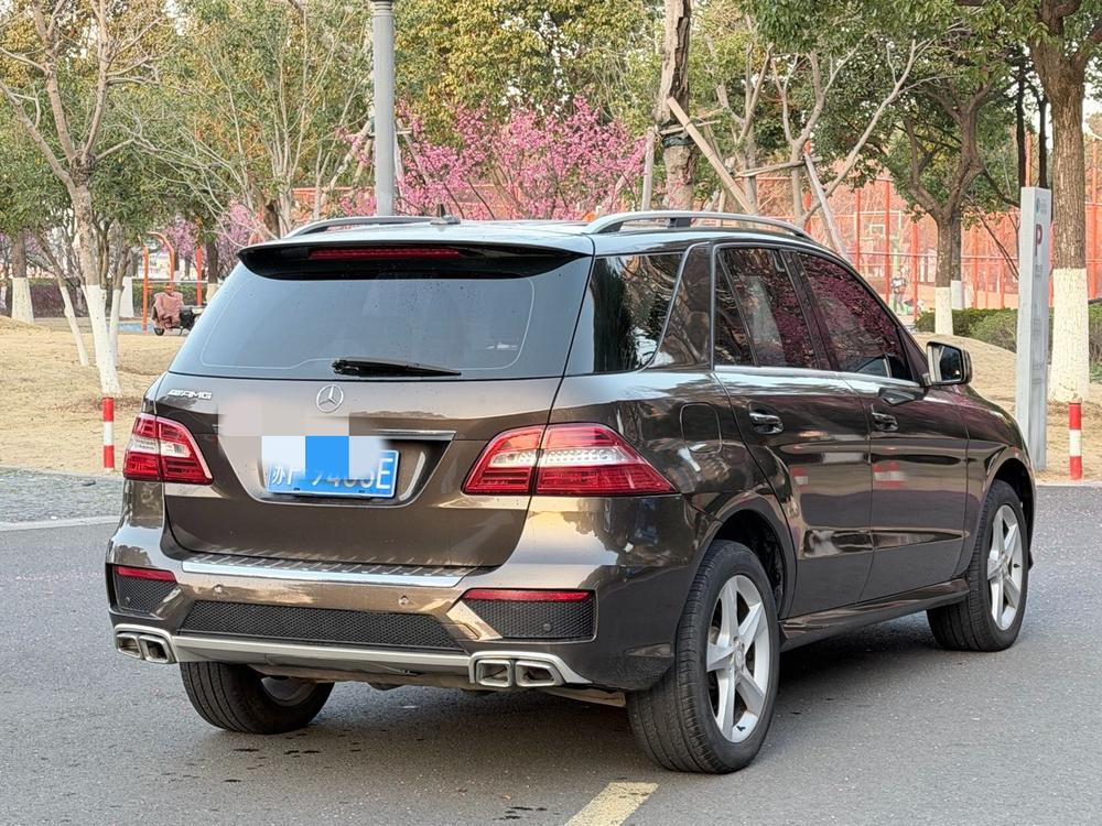 Mercedes-Benz Mercedes-Benz M-Class