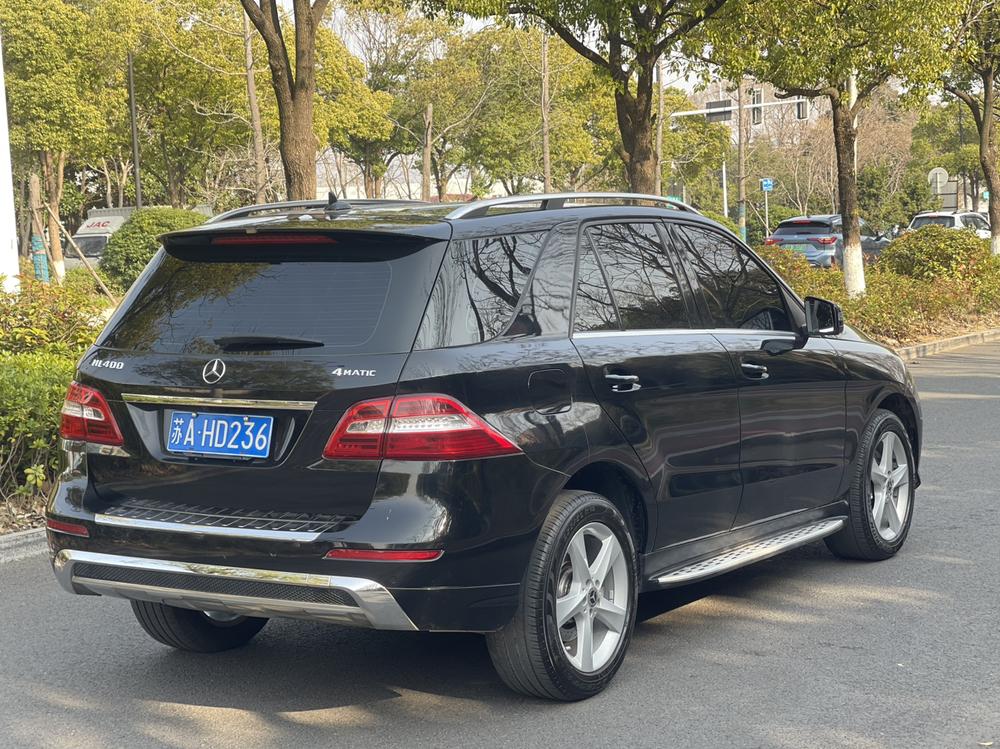 Mercedes-Benz Mercedes-Benz M-Class