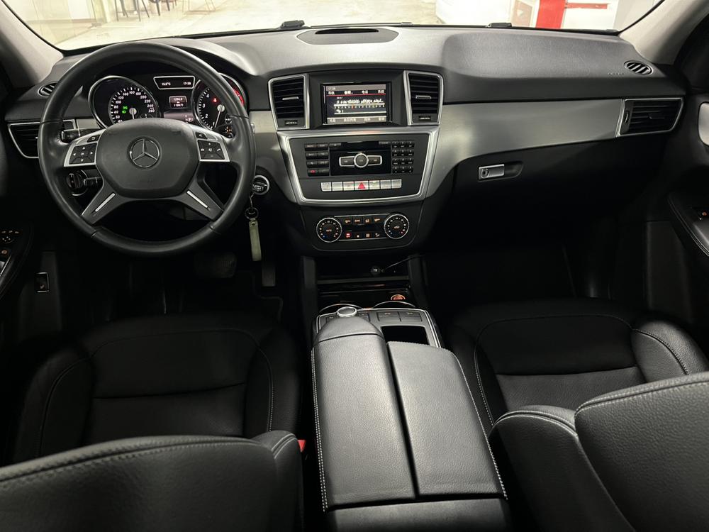 Mercedes-Benz Mercedes-Benz M-Class