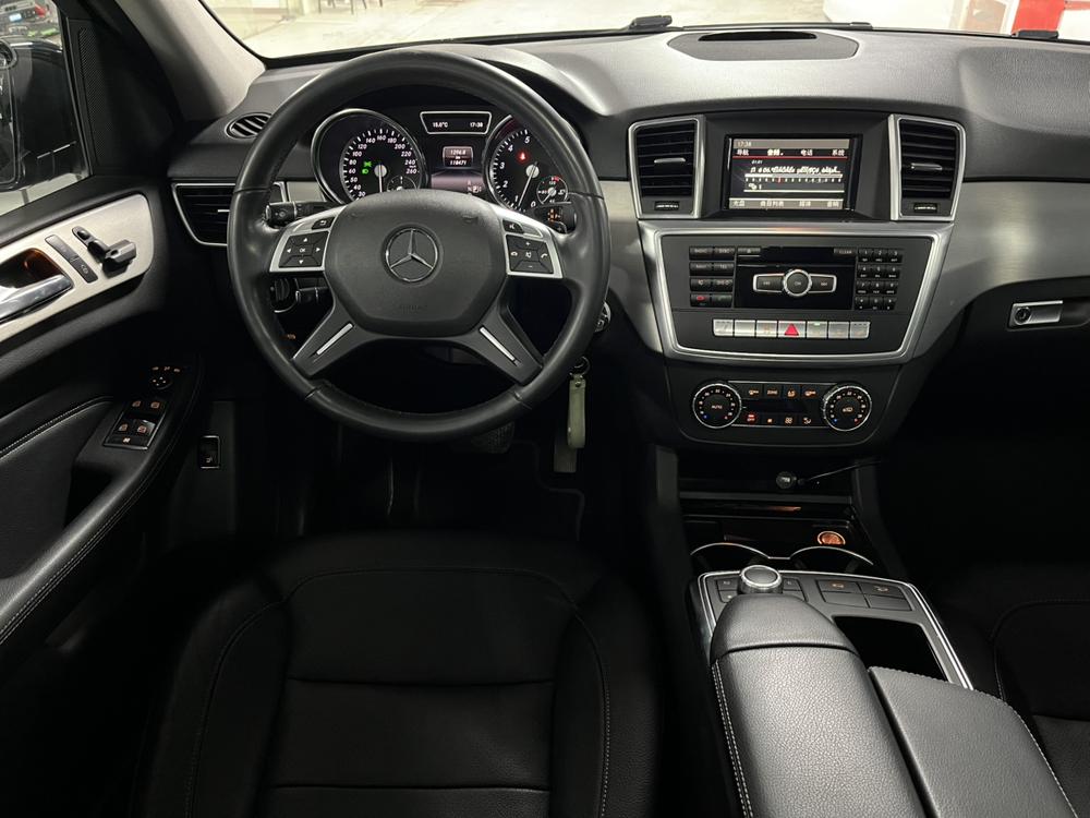 Mercedes-Benz Mercedes-Benz M-Class