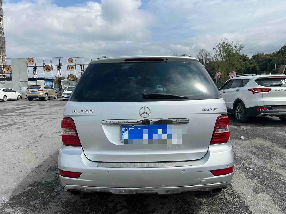 Mercedes-Benz Mercedes-Benz M-Class