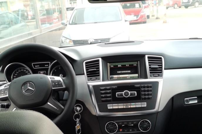 Mercedes-Benz Mercedes-Benz M-Class