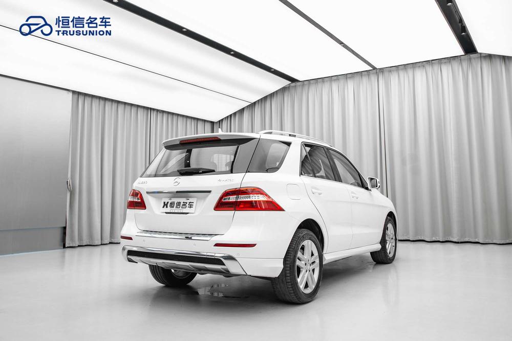 Mercedes-Benz Mercedes-Benz M-Class