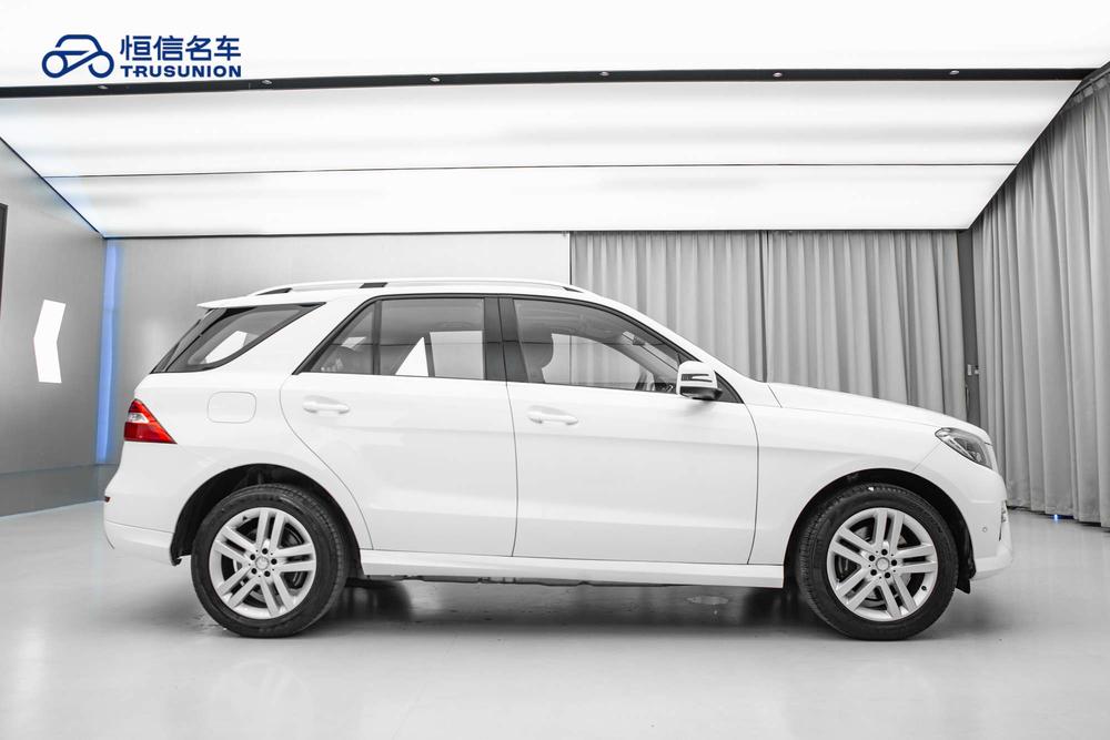 Mercedes-Benz Mercedes-Benz M-Class