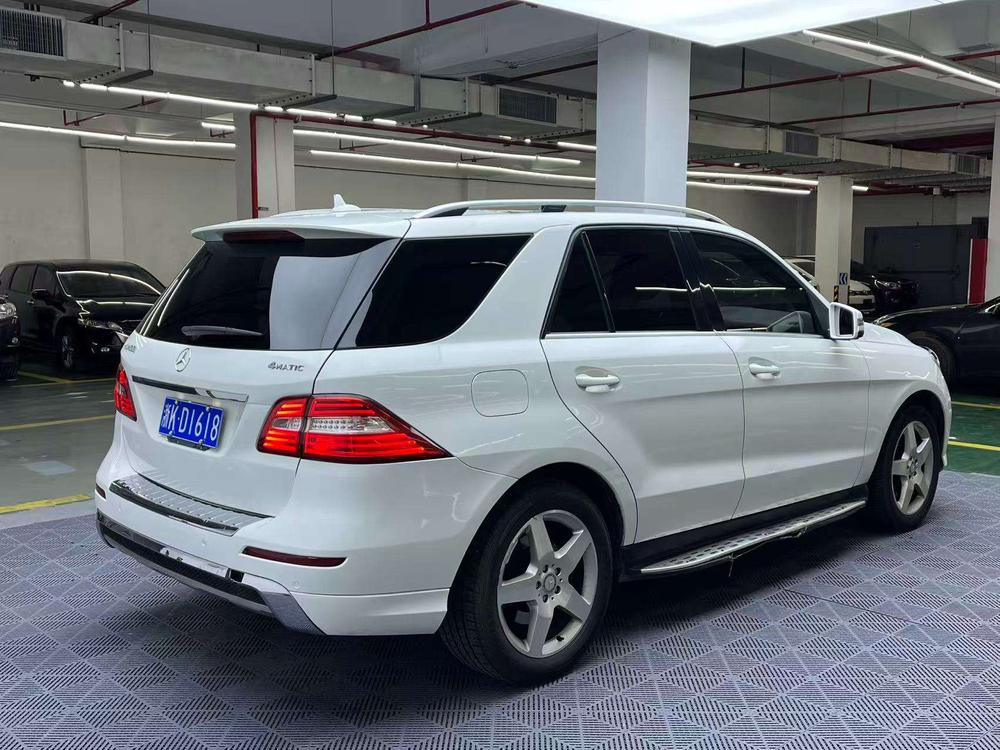 Mercedes-Benz Mercedes-Benz M-Class