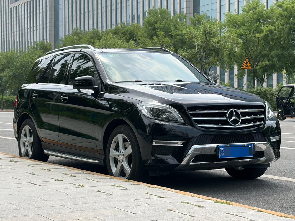 Mercedes-Benz Mercedes-Benz M-Class