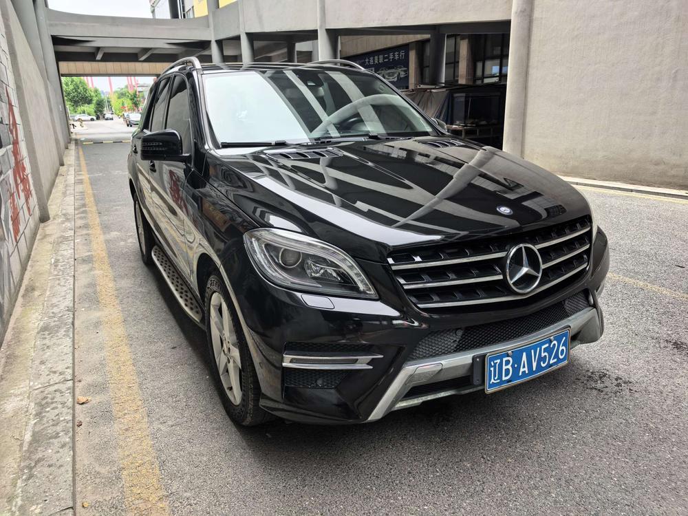 Mercedes-Benz Mercedes-Benz M-Class