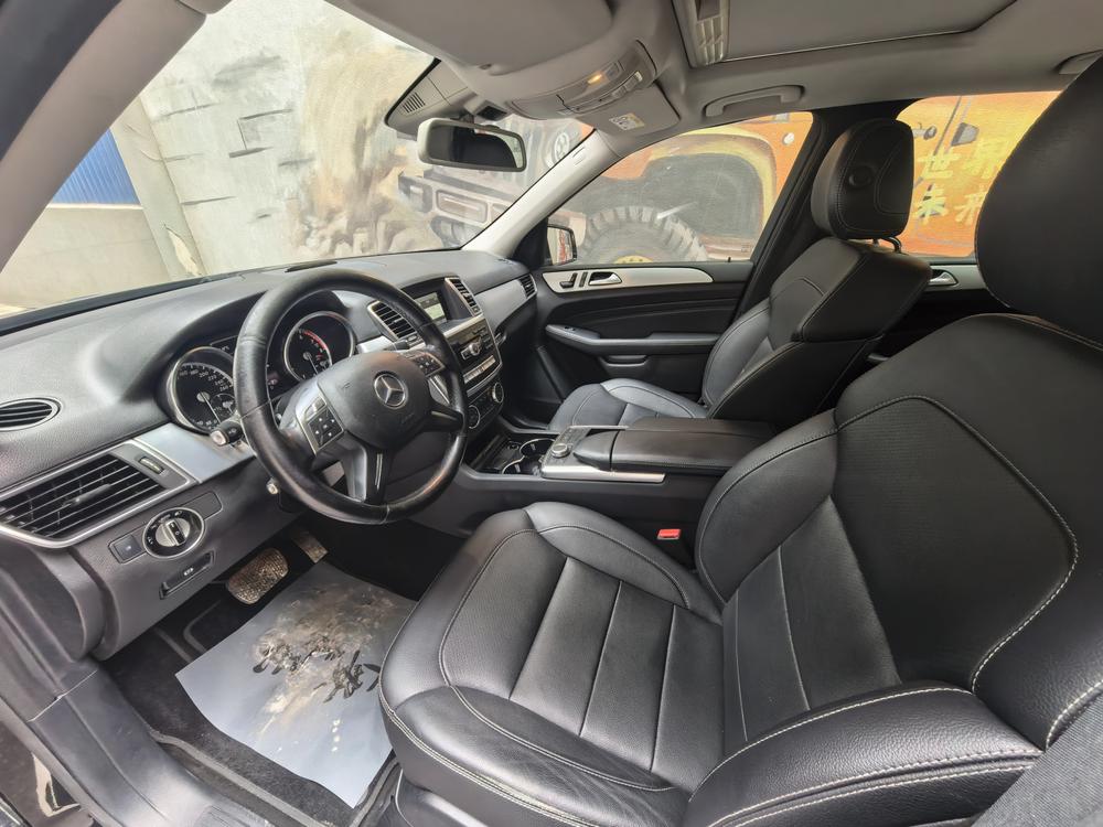 Mercedes-Benz Mercedes-Benz M-Class