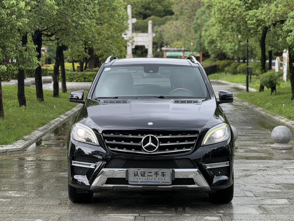 Mercedes-Benz Mercedes-Benz M-Class