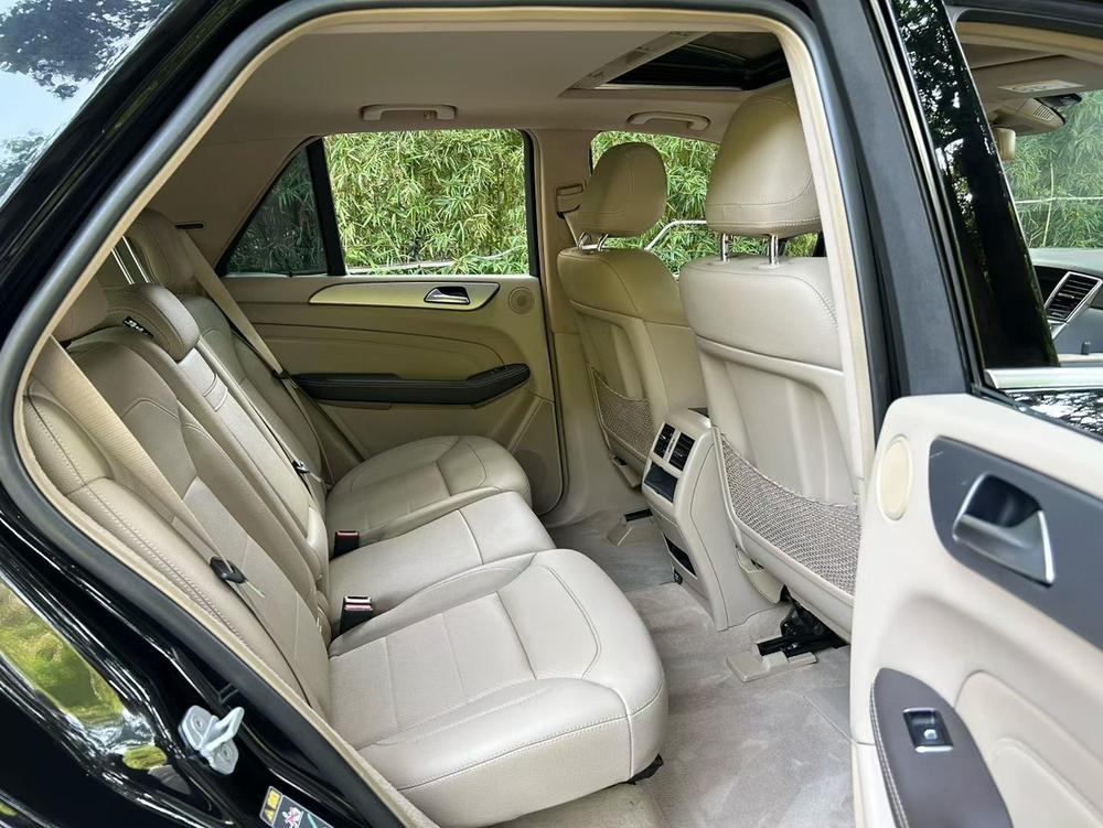Mercedes-Benz Mercedes-Benz M-Class