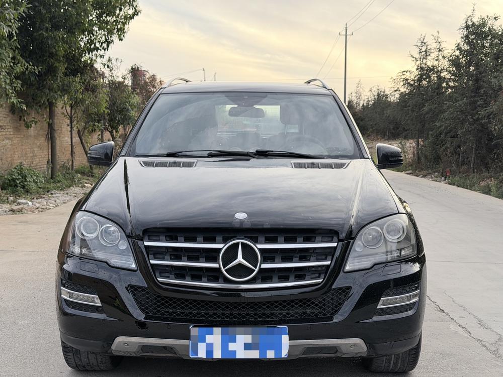 Mercedes-Benz Mercedes-Benz M-Class