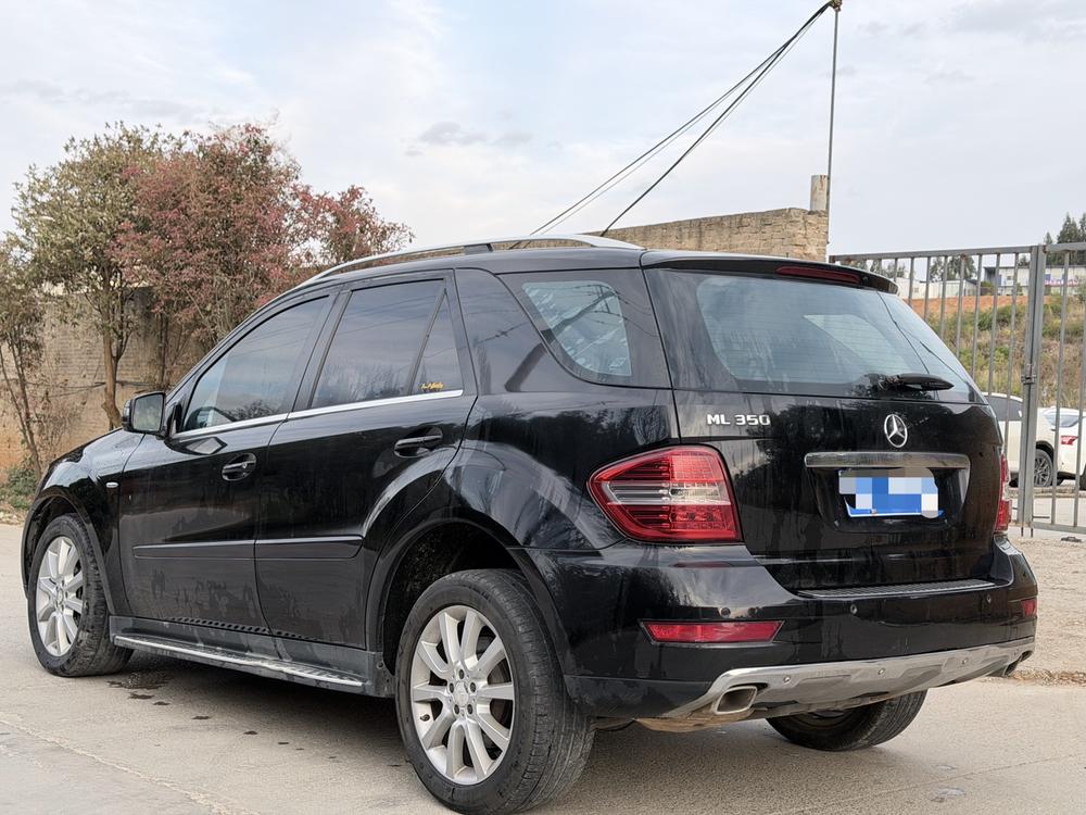 Mercedes-Benz Mercedes-Benz M-Class